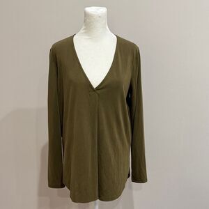 Lush Deep Olive V-Neck Blouse Size Small